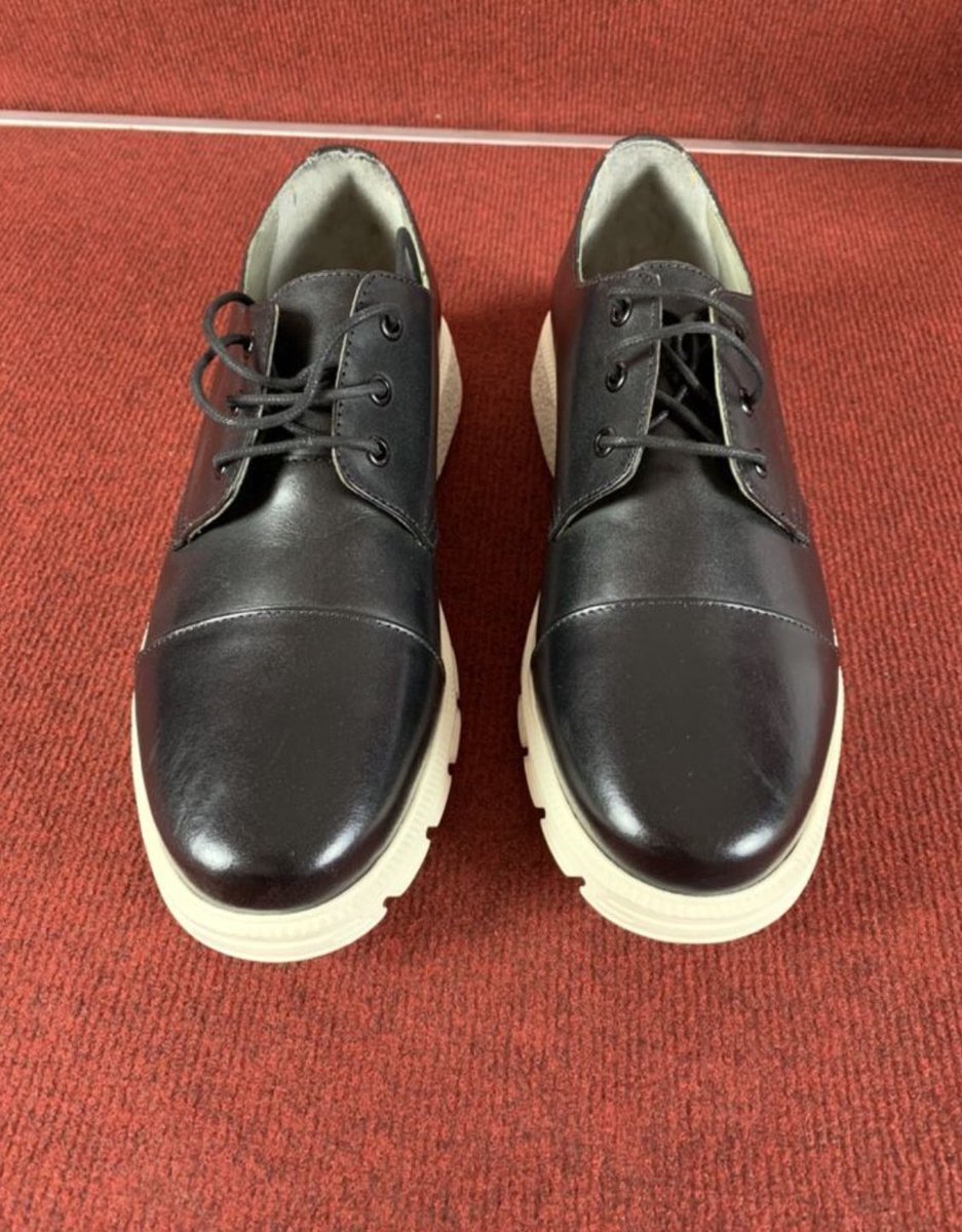 _Goodlookstore_'s tweet photo. Супер модные ботинки “Bolongaro Trevor”.

Новые. Легкие. Модные. Кожаные (Материал: натуральная кожа. Причём отделаюка внутри - тоже вся из кожи). Подойдут под все. Под любую одежду (И в офис и на вечеринку). 

https://t.co/Rd7IMuQgkS https://t.co/uCQeIji28g