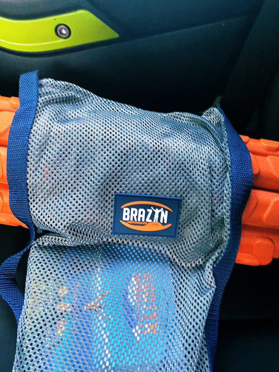 TheEddieEdwards's tweet photo. Cant explain how much I love this @Brazyn_Life roller. Truly a life saver
Made for travel and easy to use

#brazynlife #foamroll #performancelife 

Yes Sh*t happens but 
I will be back and 💯 soon
#AnythingisPossible 
#DieHard

Check em out here 
https://t.co/NJ5iOP03Zh https://t.co/go9m7FQxqn
