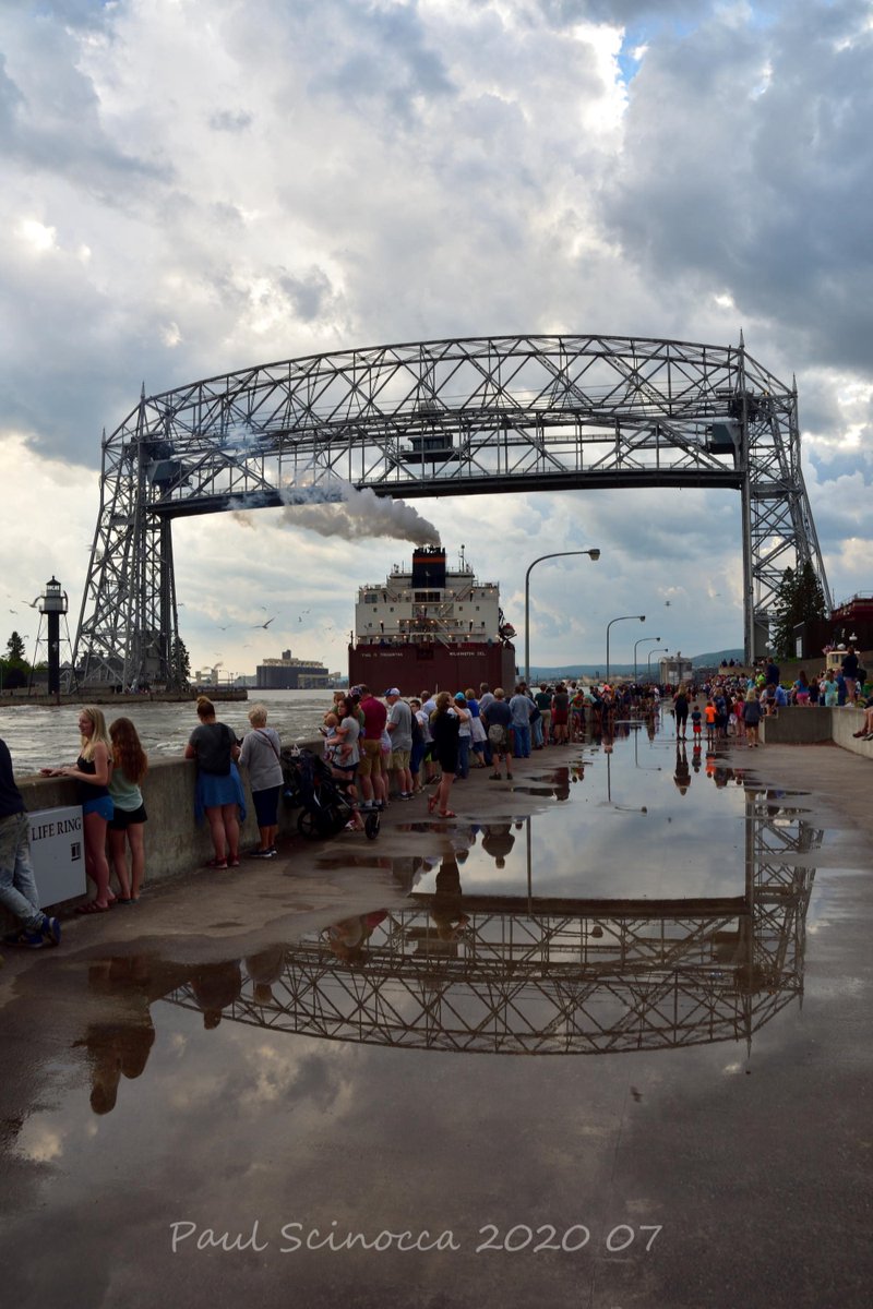 DuluthShips's tweet photo. Paul R Tregurtha arriving Duluth July 05, heading to MERC.
#ship 
#shipping 
#Aerialliftbridge 
#Duluth https://t.co/Uq6mTaqxzW