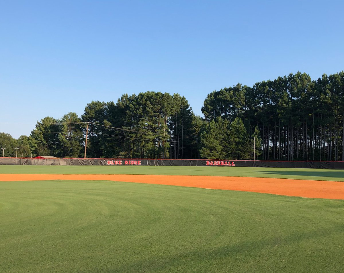 TigerHenson's tweet photo. Beautiful Labor Day to reflect on our Labor Way! Donโt just do the job; do it as well as it can be done! Donโt just complete the task; do so EXCELLENTLY! #LaborWay https://t.co/q9Vs7HfLKU