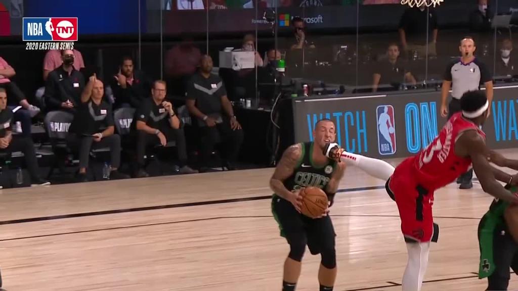ESPNNBA's tweet photo. Siakam turned into Shawn Michaels 😅 https://t.co/rZoYmN1Fwi