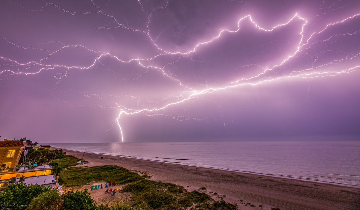 Positive karma for #GoBolts. Our summer thunderstorms put on a show this weekend! Check out action from Indian Rocks Beach. ⚡️⚡️📷 Joshua Copher