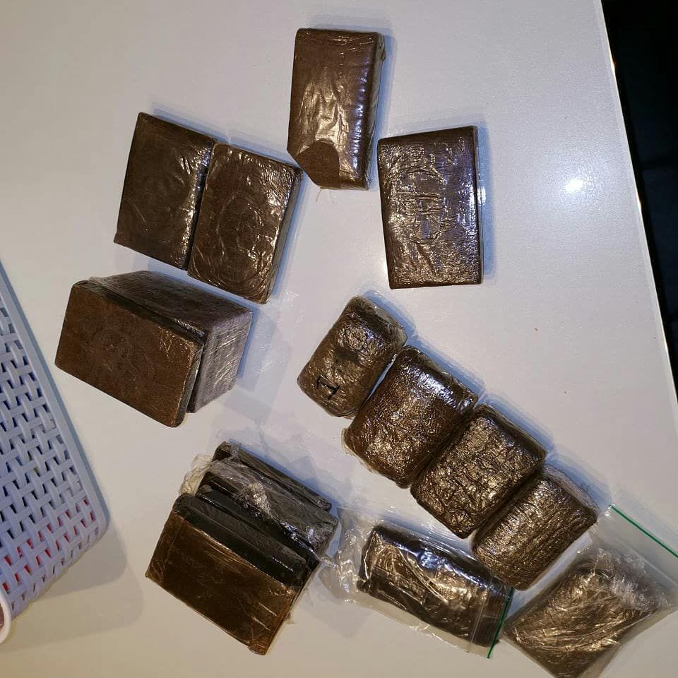 NicolasWeed11's tweet photo. Livraison discrète et sûre 
Contact par
snap: boby_ryan2020
#lyon #Paris15 #Levallois  #Nanterre #lorient #weedsmokers #shit #clermontf #beuh #restaurants #saintetienne #Nice #ResterChezVous #campagne #citation #SeineEtMarne #Annecy_live #Annecy #violencepoliciere https://t.co/rfGVscZBSC