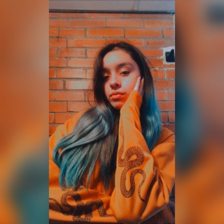 lvsSoobin_'s tweet photo. Quiero volver a salir jajaja 🥺❤️#MerchMB2020 https://t.co/zwjWp7H7lK
