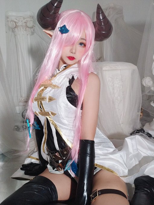 Twitterのコスプレ画像58