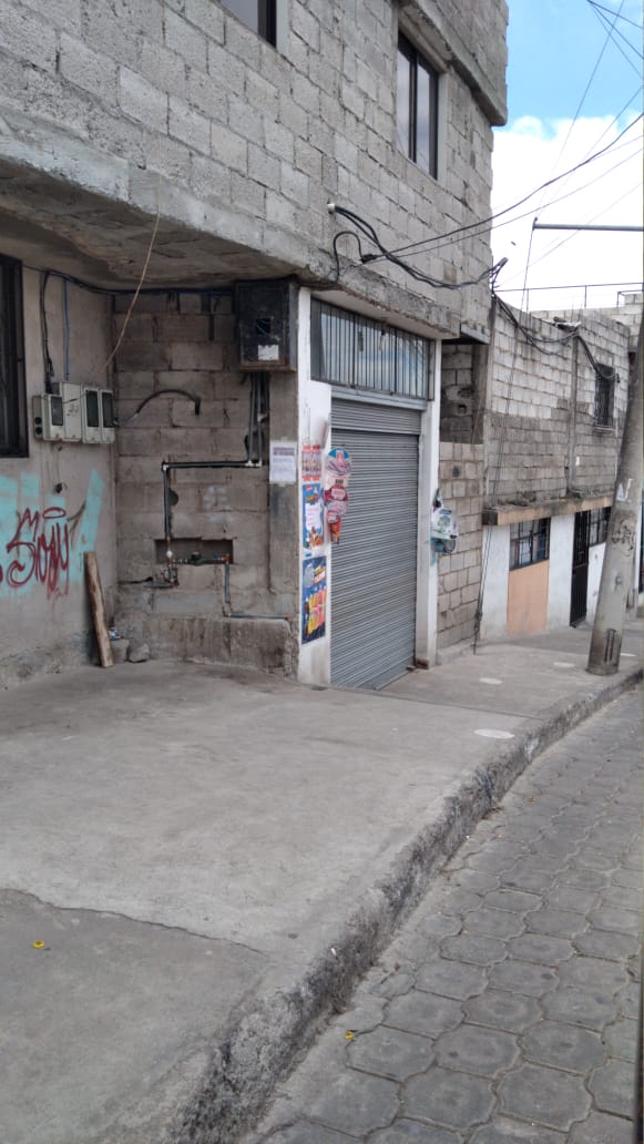 Ivnvaca6's tweet photo. La pandemia a cerrado mas del 50%  de negocios en el Ecuador https://t.co/sslOXgpz8k