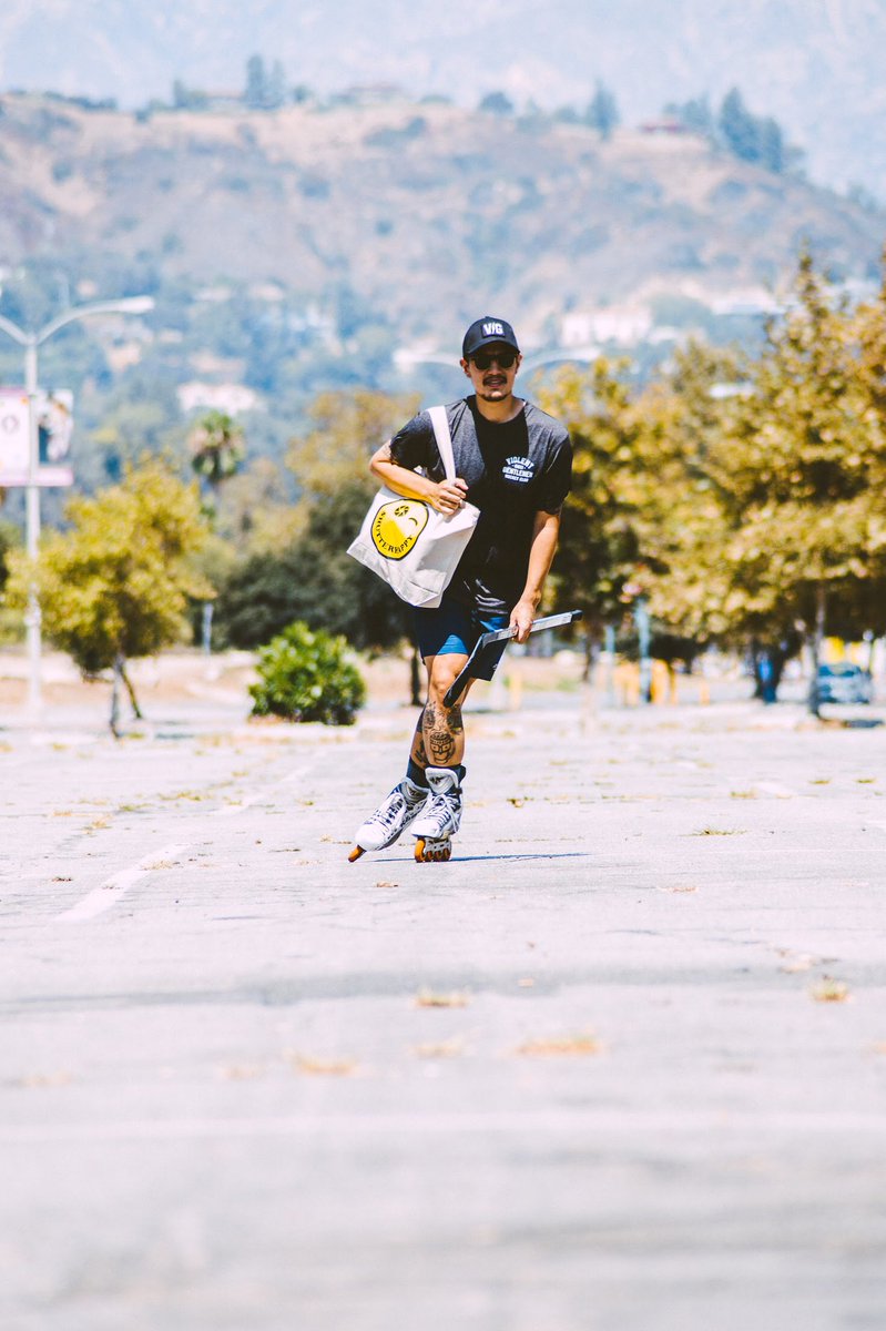 vinceypoo's tweet photo. Celebrated @iamjoecalixto bday yesterday despite 109° ashy weather w/ ice cold boba &amp; an impromptu shoot at Rose Bowl. Proud to call this talented dude my friend &amp; want to thank him for doing this rad project with me! Mahal kita homie 🇵🇭🤝 https://t.co/lGiNQNLBMy