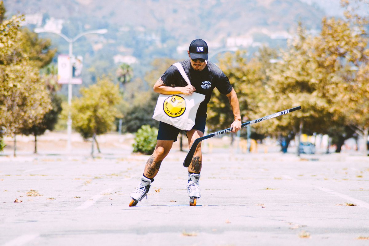 vinceypoo's tweet photo. Celebrated @iamjoecalixto bday yesterday despite 109° ashy weather w/ ice cold boba &amp; an impromptu shoot at Rose Bowl. Proud to call this talented dude my friend &amp; want to thank him for doing this rad project with me! Mahal kita homie 🇵🇭🤝 https://t.co/lGiNQNLBMy