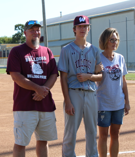 wheatonbulldogs's tweet photo. WHS Senior Baseball Players have been recognized for the Fall 2020 Season! A special thank you to the parents and community for supporting our players through all of the practices and games in good weather and bad. Pictured are: Brody, Jack, Ty & Brandon #WHSDogs https://t.co/eQgODZA8QX