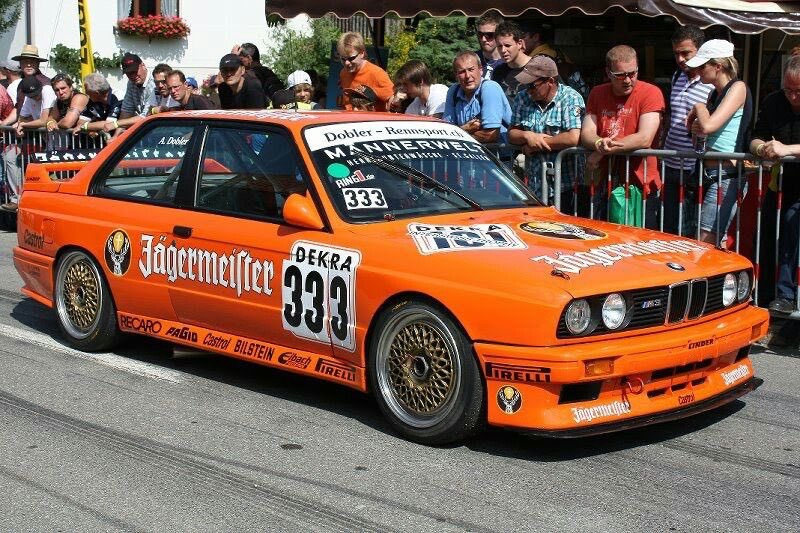Boom6132's tweet photo. @twitandrewking This is my favourite of them all 1990 BMW M3 https://t.co/j0QqqJ6BM8
