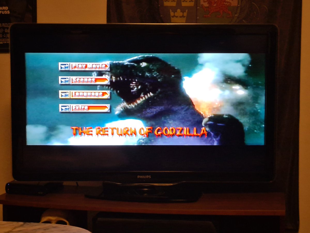 SWE_Motorizer's tweet photo. Entering the 80's! #GodzillaMarathon
#TheReturnOfGodzilla https://t.co/Qnz09ALxYt