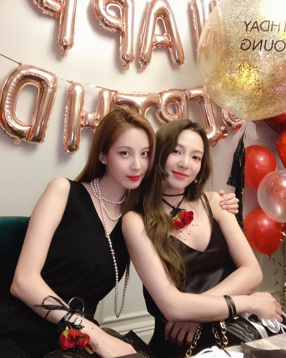 S8SHIFrance's tweet photo. [📸] #SOSHIPICS | 06.08.20 ➡ HYOSTAGRAM

❝ Notre Seo Juhyunnie, tu es jolie ❞

─ https://t.co/NHeerhRRkk https://t.co/xBOLGVUagV