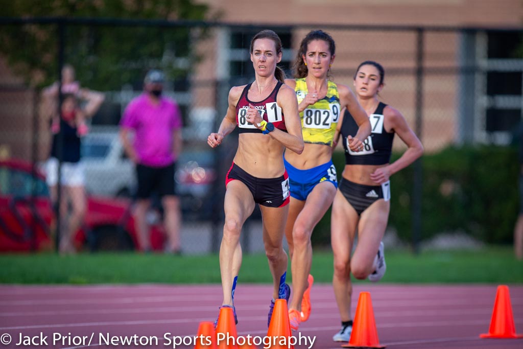 Photos from today's Labor Day Showdown at Newton North in MA.  <a href="/MollyHuddle/">Molly Huddle 🏃🏻‍♀️</a> ran a 15:20.80 5K.  5K.#labordayshowdown @JohnnyGregorek <a href="/_EricJenkins/">Eric Jenkins</a> photos.newtonsportsphotography.com/Track/2020-Lab… #trackandfield <a href="/saucony/">Saucony</a> <a href="/ASICSamerica/">ASICS America</a>