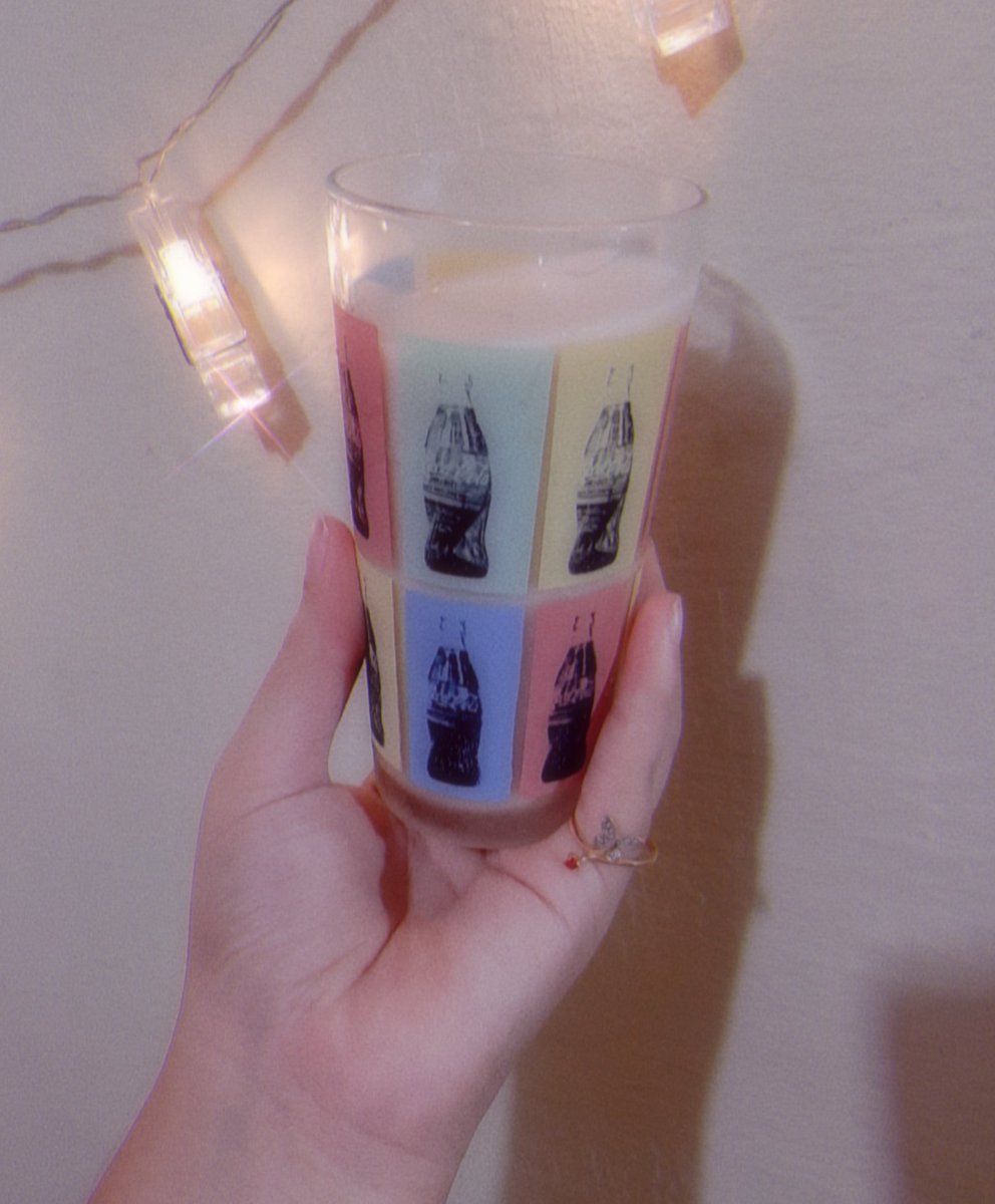 Tonight_Mijin's tweet photo. Cada um tem o copo de leite que merece nรฉ ๐คญ๐
VIEWS EM DYNAMITE
#ARMYSelcaDay #ARSDforJK @BTS_twt https://t.co/0EfhelAZNb
