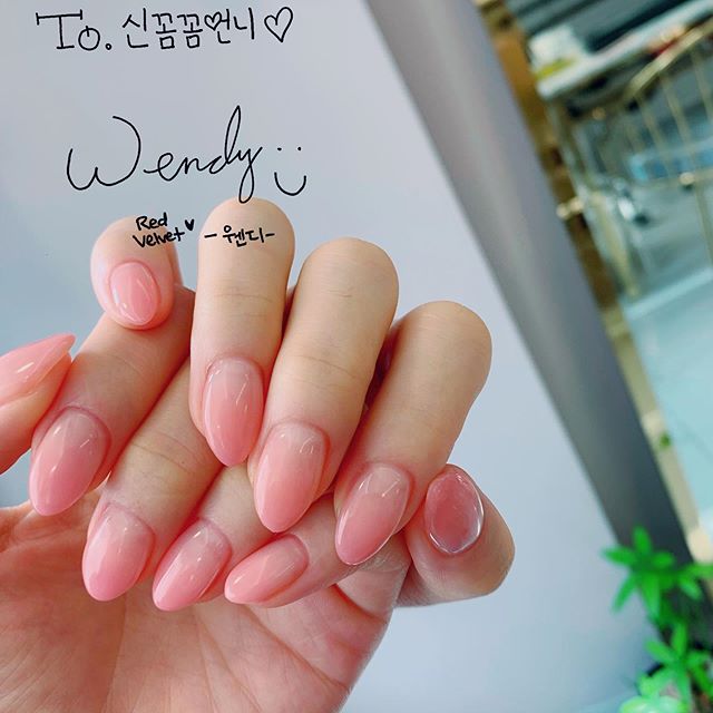 5REDVELVET's tweet photo. 200908 nejingggg Instagram update #WENDY

#REDVELVET @RVsmtown 
https://t.co/wx98S1v5jT https://t.co/VOVInynZYg