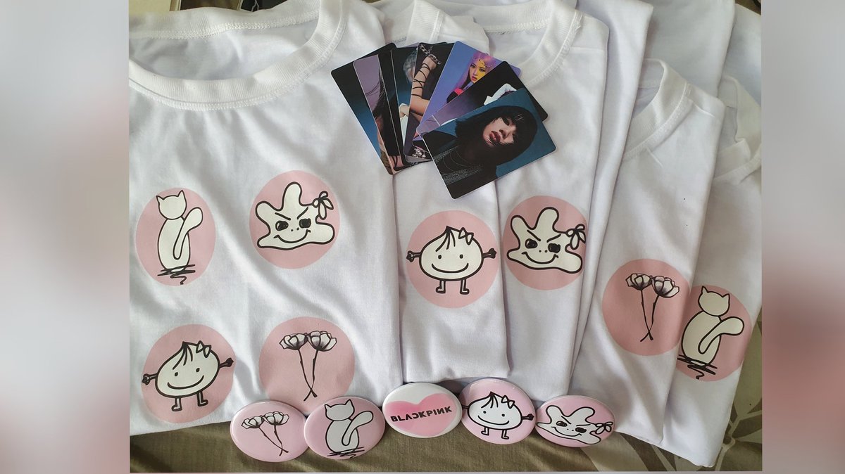 lilienrosie's tweet photo. got my shirts the way i wanted them and with some cute freebies too. thank you @oh_rousseau0211 🤍 #RouFeedbacks https://t.co/VUbNyM91Xf