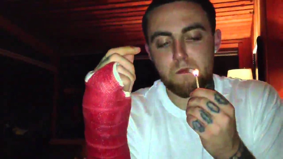 Sledgren's tweet photo. I remember the computer crashed during Mac’s set and he was so mad that his fans missed his performance that he punched the wall backstage, the next day he pulled up like lol... miss you cuz @MacMiller https://t.co/88Gb449KGS