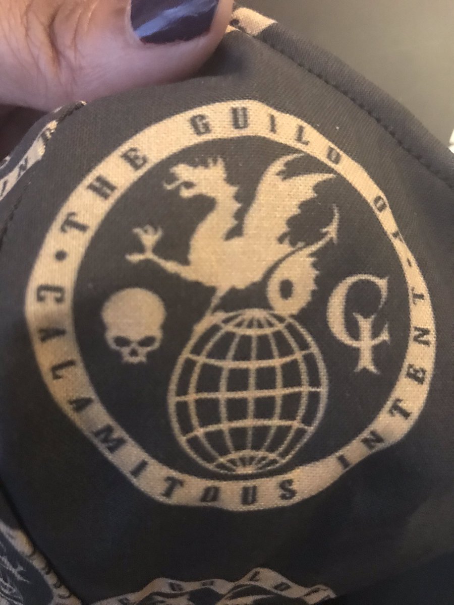 gobsmackd's tweet photo. 2020 continues to be the worst timeline. Annoyed to learn that #VentureBros has been canceled. Even though I was finally able to get a custom #guildofcalamitousintent mask. #GoTeamVenture https://t.co/Fj1CksaPsm