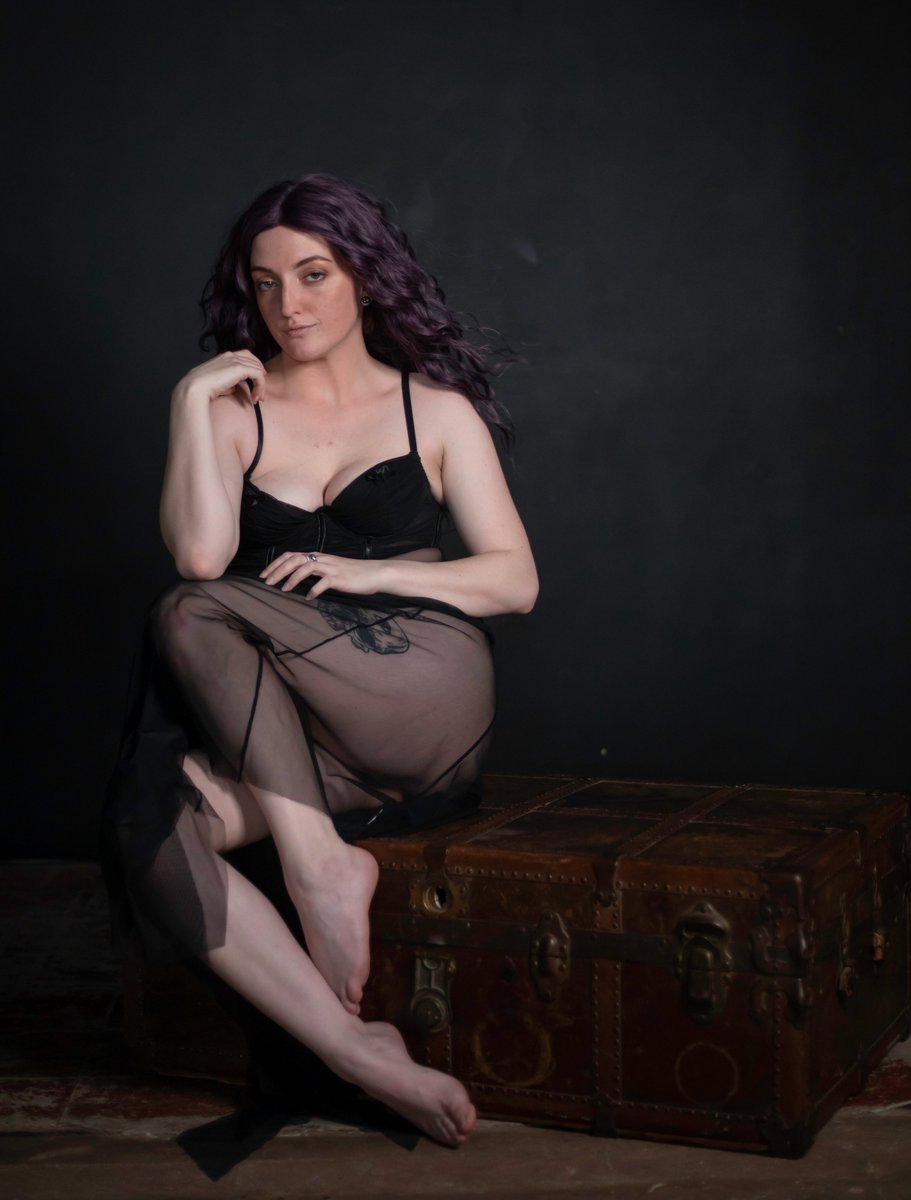 aBEASTESS's tweet image. Photo: IG @ShowgirlStudios  
Muse: IG @the.unikorn
Location: #HoustonWarehouseStudio  
The most I've ever weighed, without being preggo. &amp;lt;3 It was a curveball, moving in this body. Excited to see what I do with it...