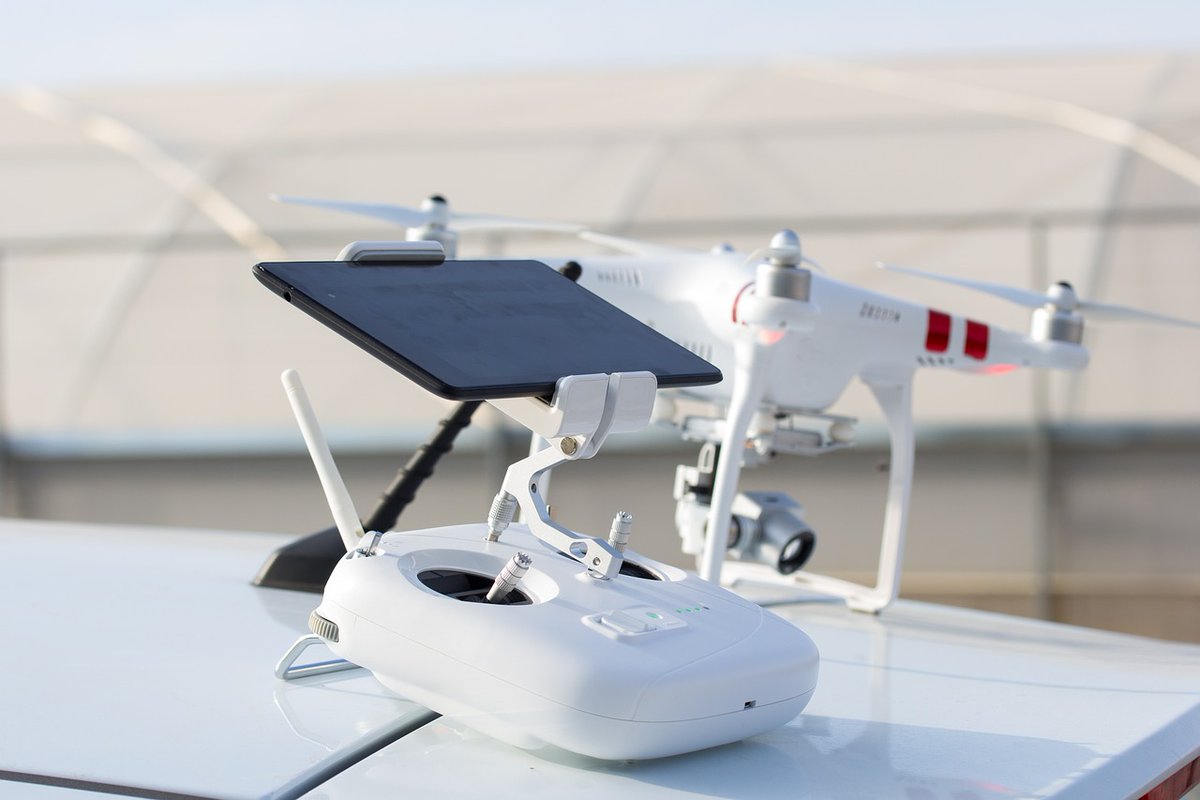 actutech_fr's tweet photo. Ca y est : des #robots volants inspectent les espaces intérieurs ! #drone #robot https://t.co/4BquaNj6yk https://t.co/VwIumvOsqt
