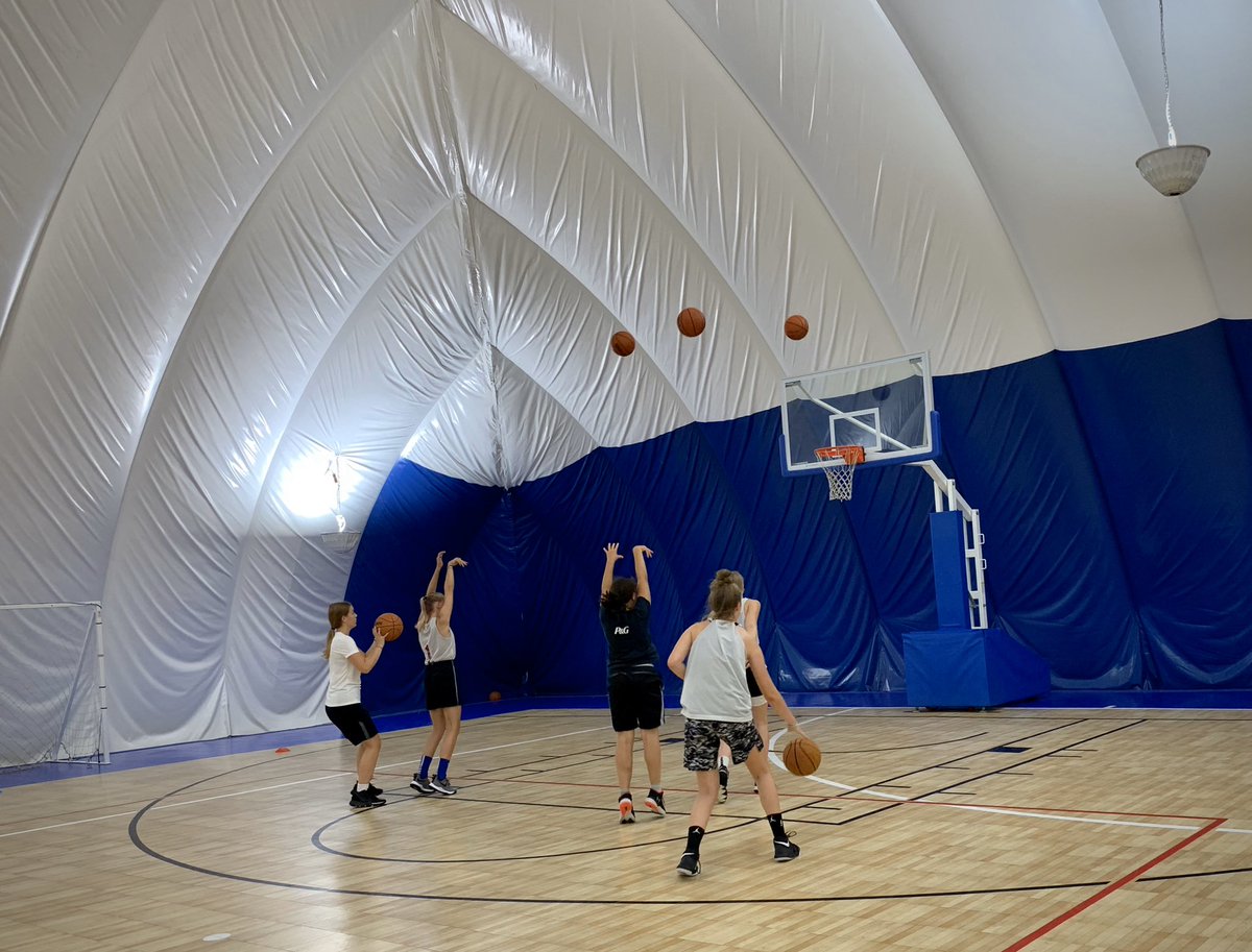 CoachCord's tweet photo. As nice as it has been to see a sunset at our outdoor practices, it’s sure great to see some hardwood again! @ONL_Basketball @ottawahoops https://t.co/FL74EP1jsr