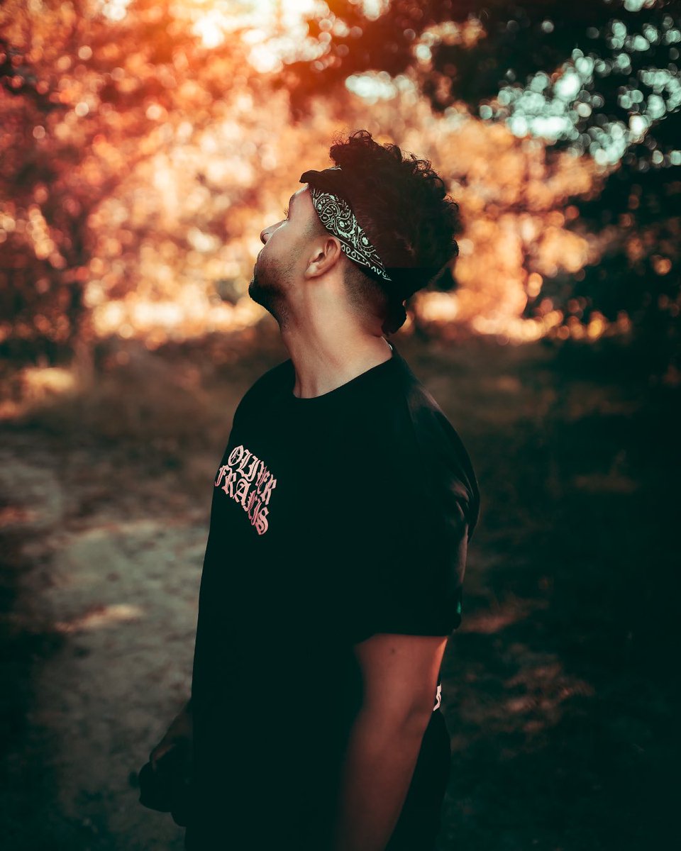 offjayp's tweet image. me wishing @oliverxfrancis could tour this year, but that new merch is coming out... 👀