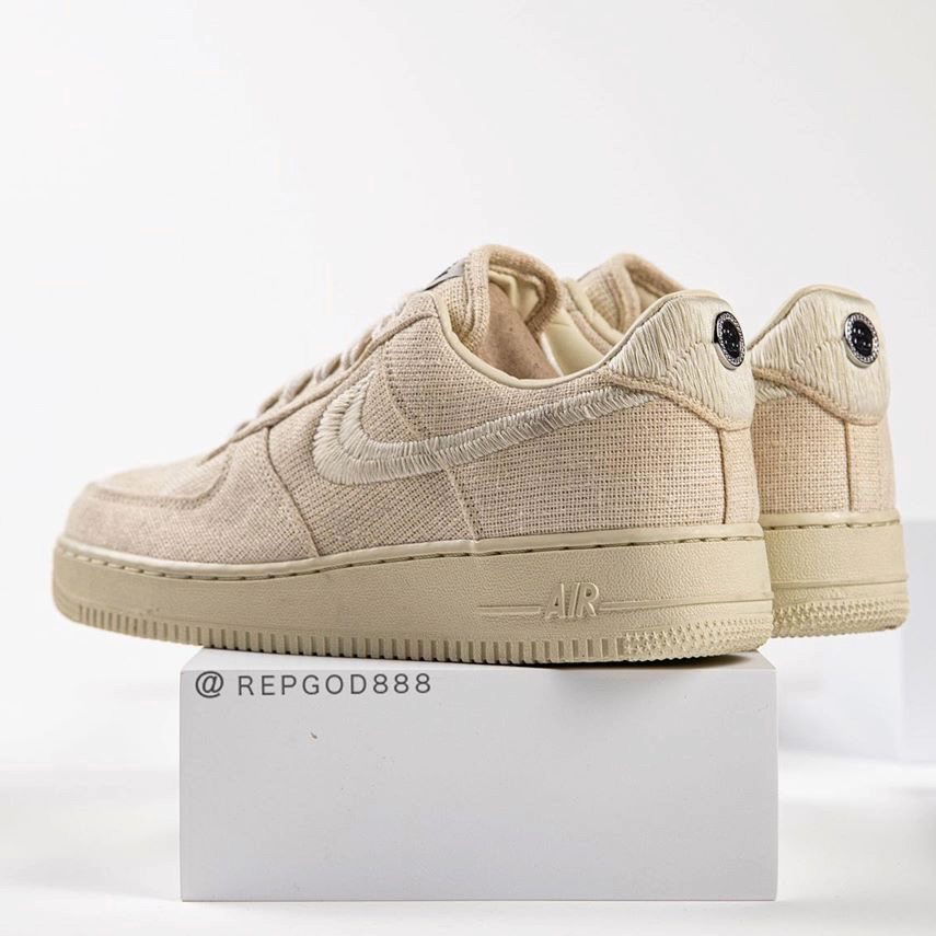 sneaker_wars's tweet photo. 【リーク】ステューシー × ナイキ エアフォース 1 ロー 全2色
⇒https://t.co/VvmzBC3MdZ
#sneakerwars #スニーカー #ナイキ https://t.co/vo91xyupbX