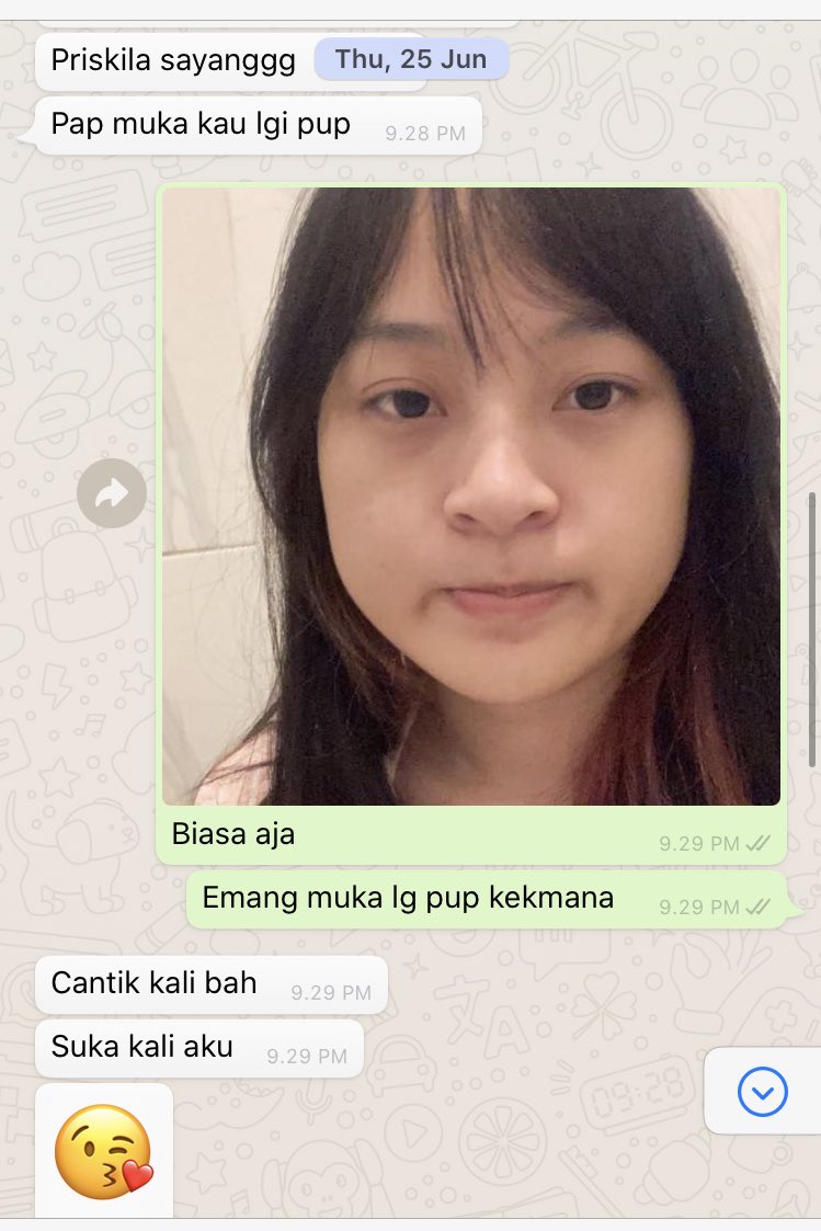ciloqciliq's tweet photo. Mengenang per-pap-an duniawi. Hari ini pap bangun tidur di sini saja karena dah gada yang minta. 

Mana papmu? Aku mau lihat.. https://t.co/2Z6WwRf27p