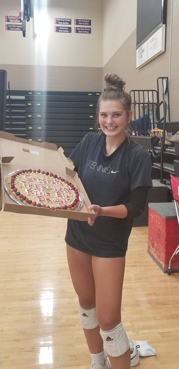 Gilbert Volleyball tweet media