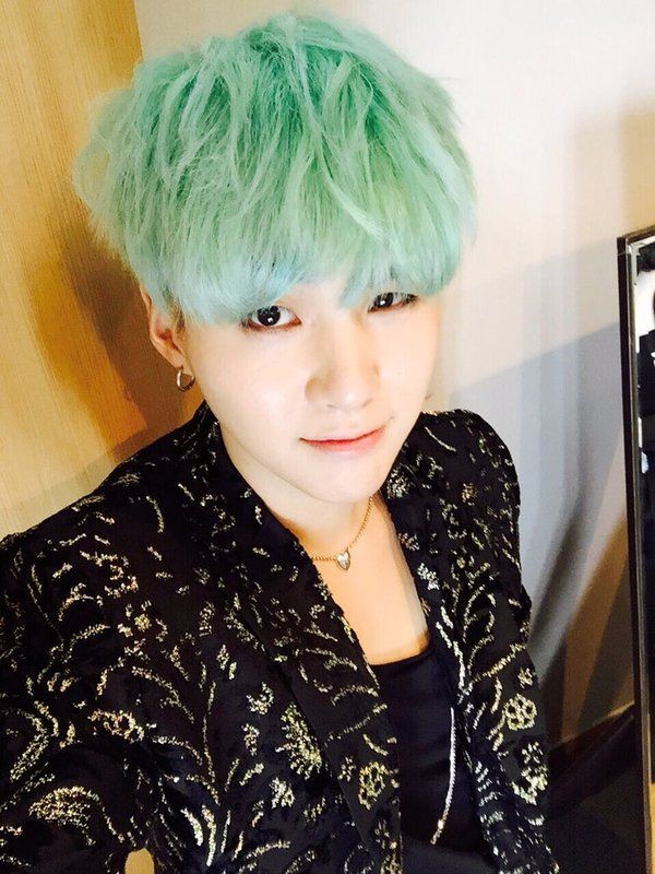 Mint Yoongi era; A throwback thread