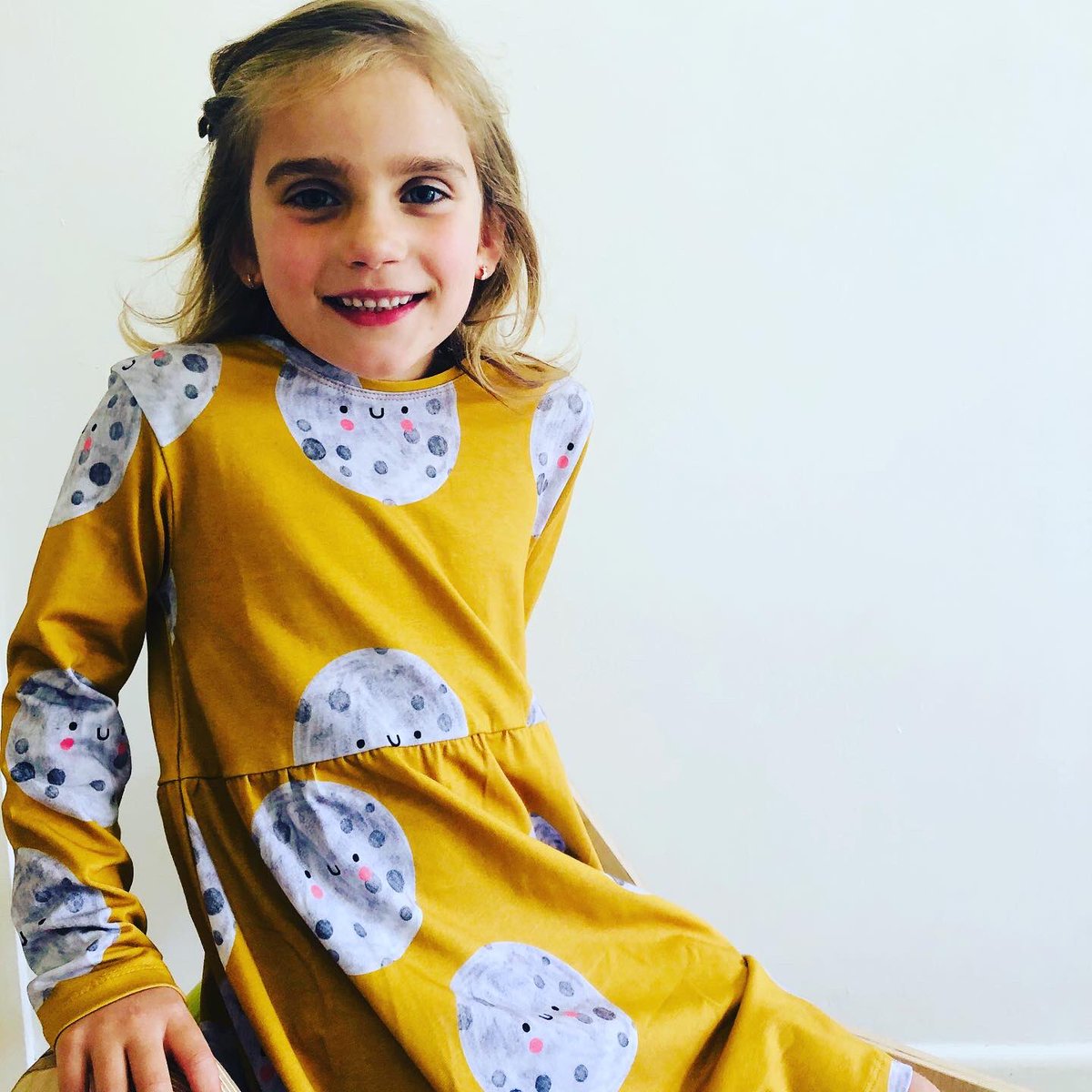 Karenbutton17's tweet photo. Don’t grow up! @dontgrowup gifted from @littlegoatgruff #shoplocal #stives #cornwall #organic #ethical #organickidsclothes #dontgrowup https://t.co/Cvg7TgNg3Y