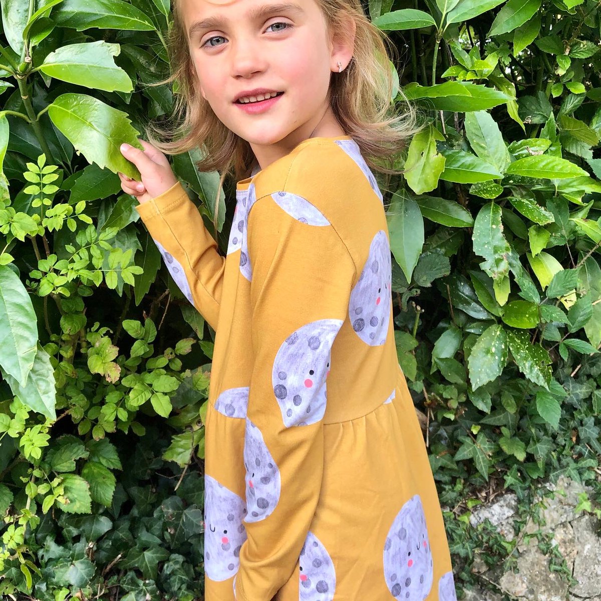 Karenbutton17's tweet photo. Don’t grow up! @dontgrowup gifted from @littlegoatgruff #shoplocal #stives #cornwall #organic #ethical #organickidsclothes #dontgrowup https://t.co/Cvg7TgNg3Y