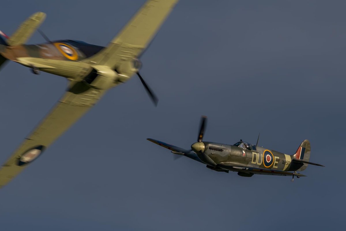 Opposition pass, spitfire and hurricane @Shuttleworth_OW - amazing vintage air show!