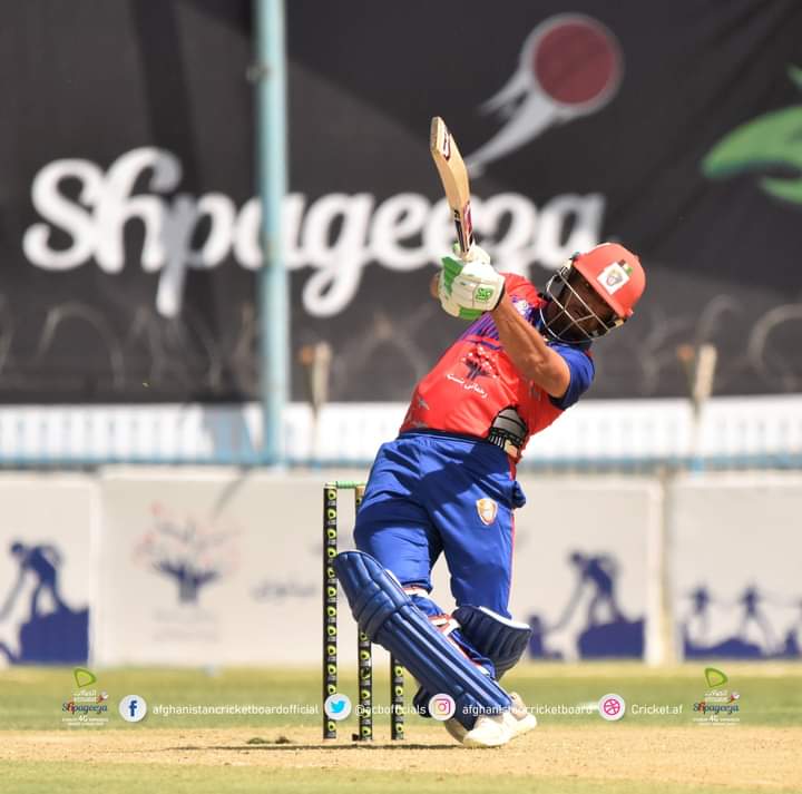 ltd_mis's tweet photo. We have put 163 on the board. Shahid Kamal made an unbeaten 58 while Najeeb Tarakai &amp; @MShahzad077 scored 32 &amp; 22 runs respectively.

Will it be enough? 

#MongAtalanU
#TheGameofKnights https://t.co/wL1ypgUi5z