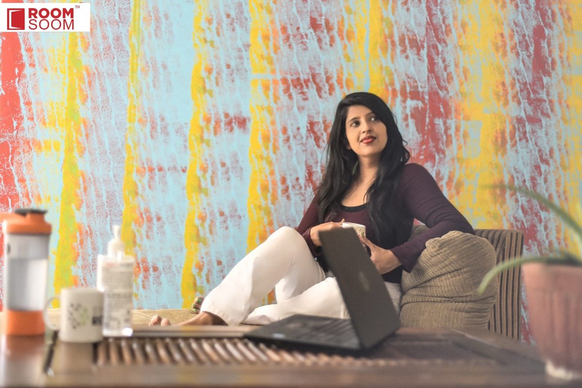 roomsoomindia's tweet photo. Our Social Media Celebrity, Ariya Hegde having a good time in one of our premium accommodation facility in Bangalore. Want to enjoy a luxury lifestyle likes hers? Then, switch to ROOMSOOM and find your own luxury living.
#Roomsoom #ColivingSpaces #bangalore #soominwithus https://t.co/FPHLDensHJ