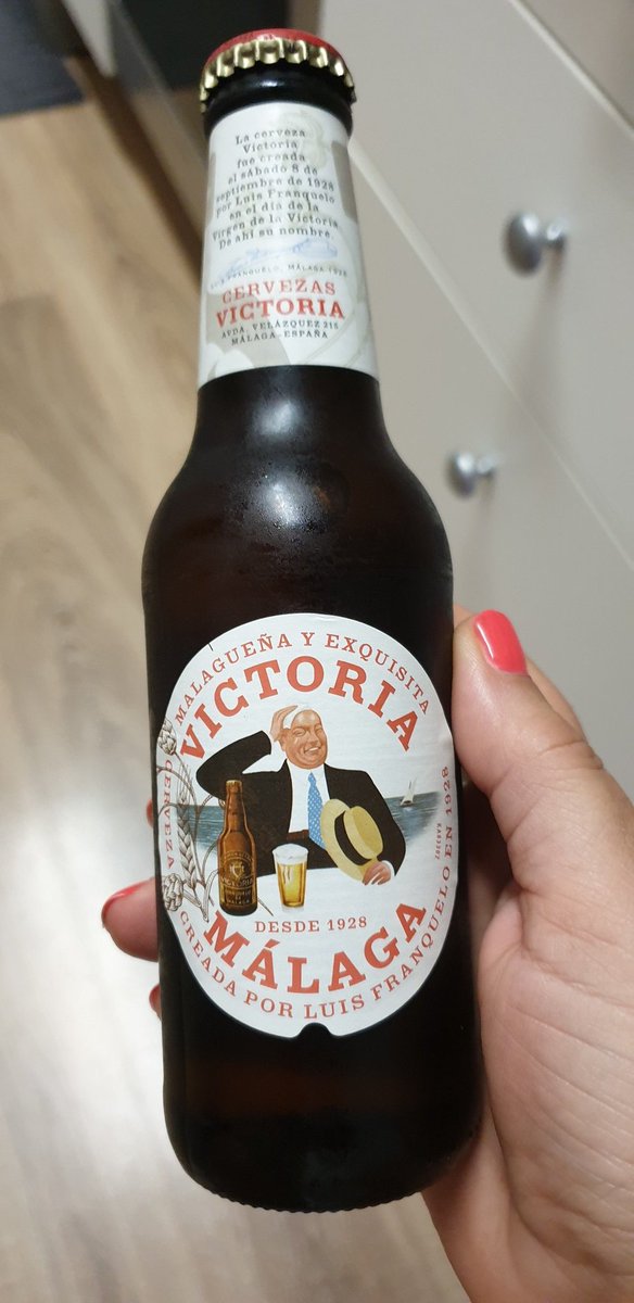 AdmMaribel's tweet photo. Un 8 de septiembre de 1928, Luis Franquelo creó @CervezaVictoria 
El día de la Virgen de la Victoria ...

Feliz 92 cumpleaños! 

#MuyNuestra #MalagueñaYExquisita https://t.co/B0XqXwsEnQ