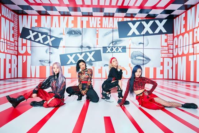 Spain_Kpop_'s tweet photo. #Mamamoo sacará el sencillo "WANNA BE MYSELF" el 10 de septiembre https://t.co/9cVZfjMk4Q https://t.co/5RI9xYfq0k