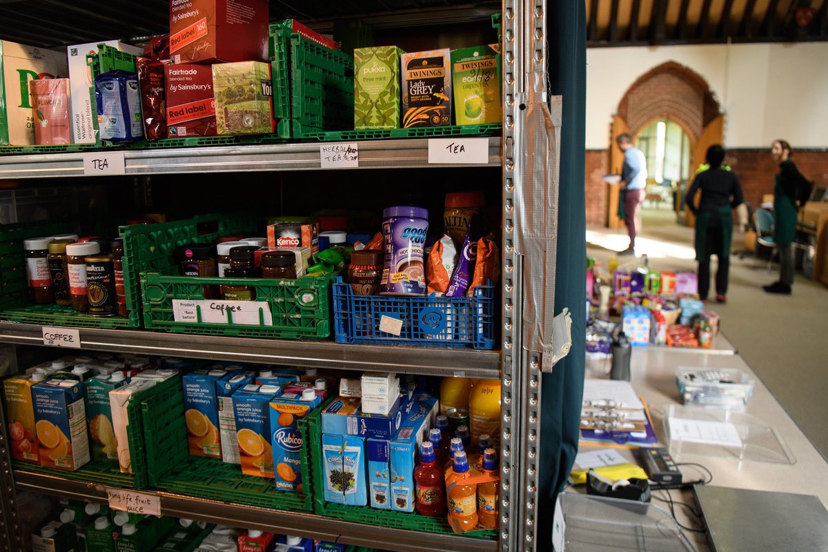 WandsworthFB's tweet photo. Thanks to people's generosity, we gave emergency supplies to 1200+ #Wandsworth households during lockdown, referred to us in severe hardship.

7 in 10 had never had to use the #foodbank before.

We're looking to a future where food banks aren't needed, but until then, thank you. https://t.co/2Rsuy0XmRO