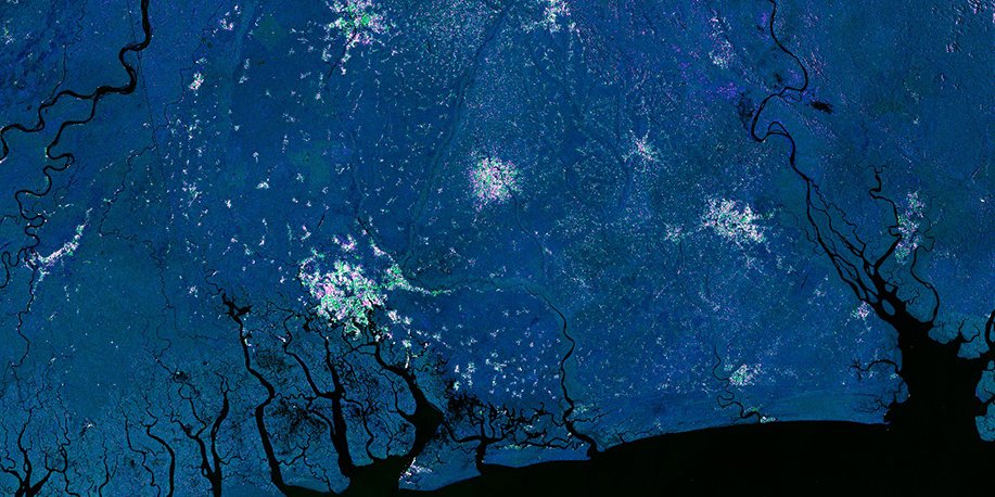 DEarthAfrica's tweet image. We’re working with @sinergise to put #Africa on the radar! Sentinel-1 #satellite radar that is. For the first time, Sentinel-1 radar data will be processed as @CEOSdotORG #AnalysisReadyData for the continent within #DigitalEarthAfrica.

🔗ow.ly/VGHL50Bjynt
📷 @sentinel_hub