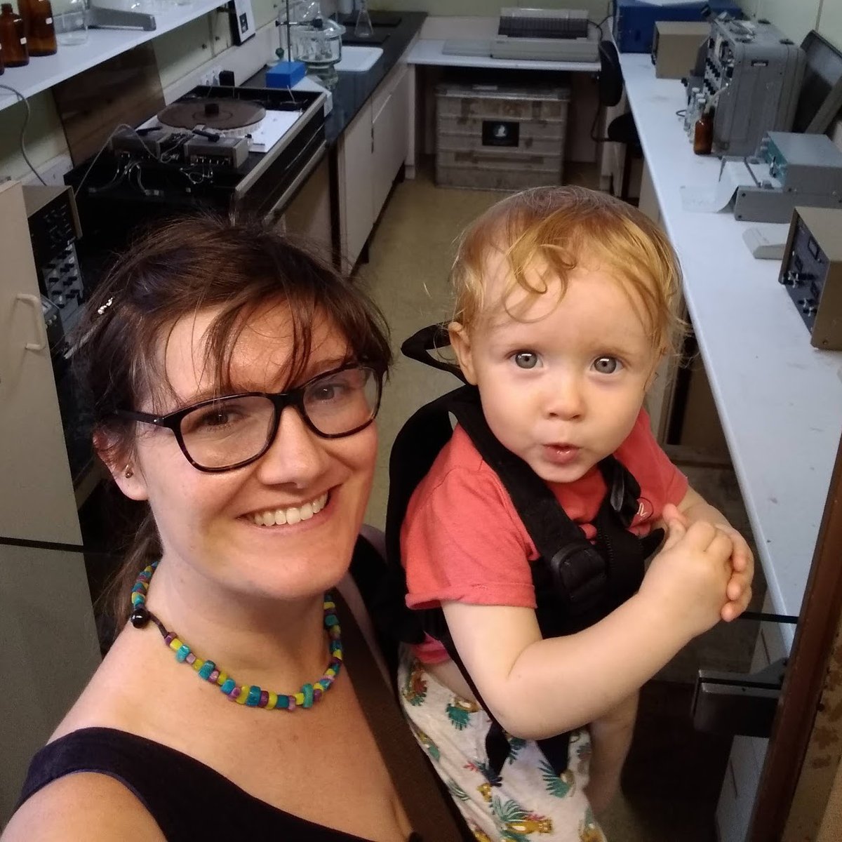 _BIST's tweet photo. "To inspire next generations it is not necessary to stand at a podium and speak up. You just have to be there, as a woman that has kids, showing people you can do it."
- Claire Morgan, Postdoc (@CRGenomica) &amp; #MothersofScience 2020 Awardee 🏆
#WomeninSTEM
https://t.co/6dE3SqF60V https://t.co/MWRK8DN4nc