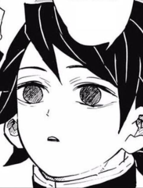 Melihat jam dinding yang jarum pendeknya menunjukkan sebentar lagi waktu siang akan datang.