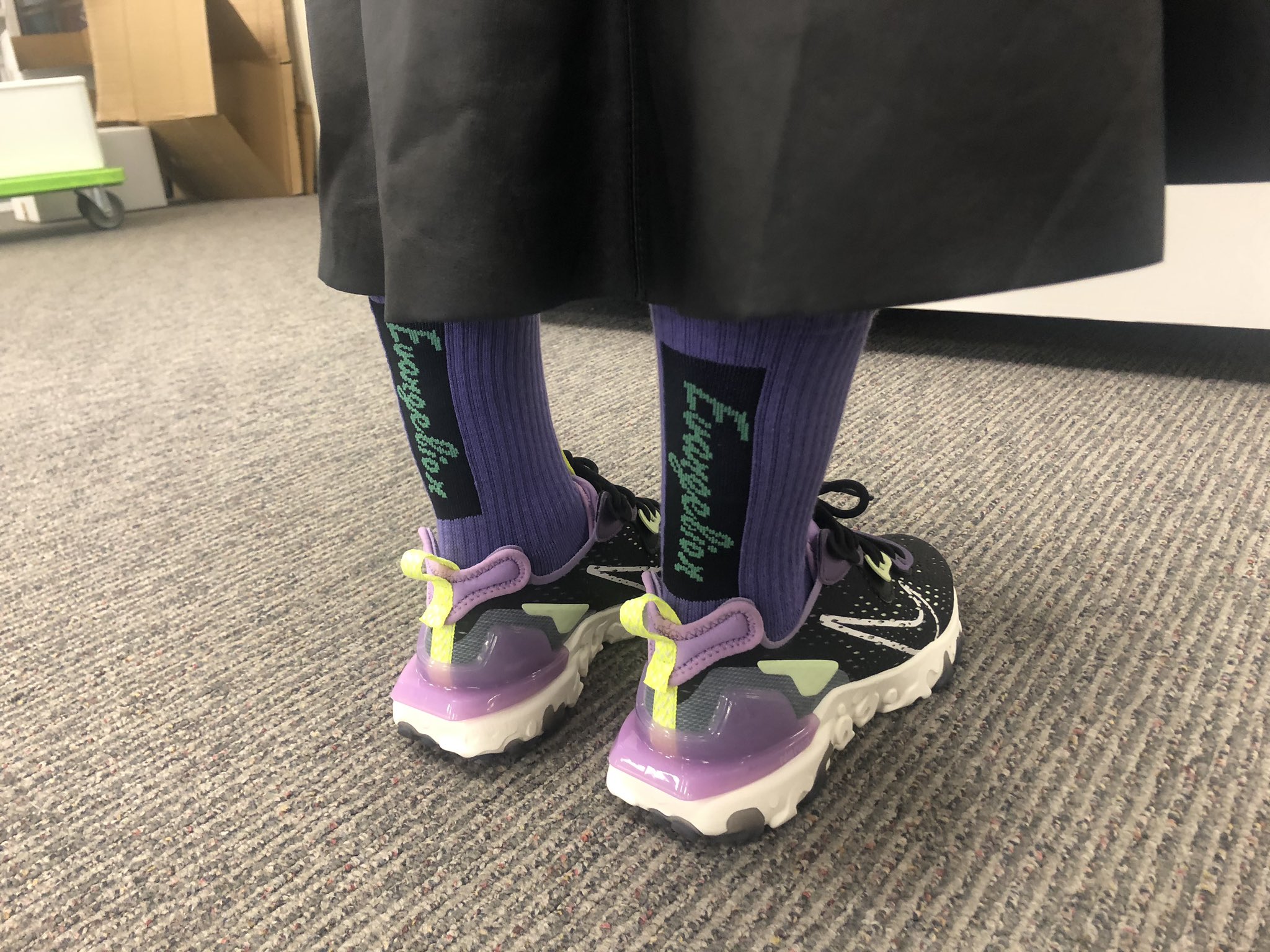 Tabio 靴下屋 Twitterissa 1号です デザイナーさんが エヴァコラボソックスを 靴までセットでコーデしてたので パシャリと写真撮らせてもらいました Evangelion エヴァンゲリオン エヴァ Eva T Co Yct9mbpkpw T Co Ildwdyxzxi Twitter