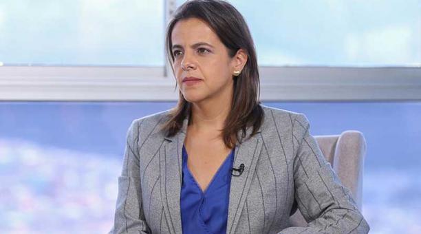 ancisneros's tweet photo. Se dan cuenta que tenemos mujeres ejemplares como Diana Salazar (Fiscal Gral), Daniella Camacho (jueza que sentenció a Correa), Paulina Aguirre (Presidente Corte Nac. Justicia), MP Romo (Min.Gob.), que han llegado lejos sin necesidad de cuotas de género, ...(1/2) https://t.co/FITlKjmBb8