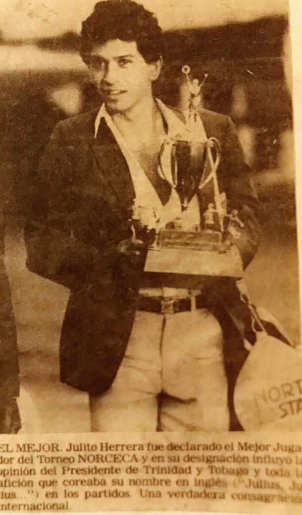JaimeMu40159108's tweet photo. @Chepetiso @Steve1T @FutbolRetroESA @LaSelecta_SLV @EF_Lugo @rodro77 @Soccerwriter @usasupersoccer Hola Orestes !! Sii Julito Herrera fue el mejor. https://t.co/vX8g6FSABq