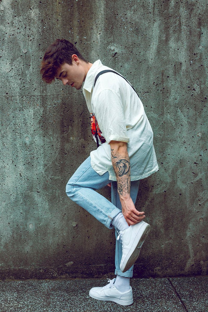 grantlandis's tweet photo. fit check https://t.co/G9DpdqOC8M