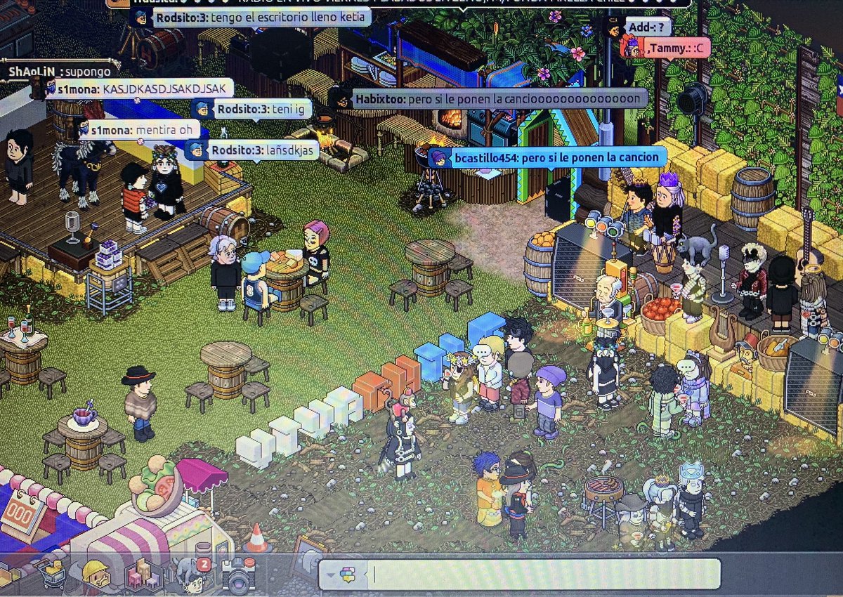 HBIgnacio_'s tweet photo. Se Prendio la Fonda Pixeleá!! 🇨🇱 🇨🇱Busquen por ,Tammy. Y Empiezen la semana como corresponde!! @javicca_ @Add_Habbo @rociuup @karinaaJb @lnatttti_ https://t.co/EuT1gjFstw