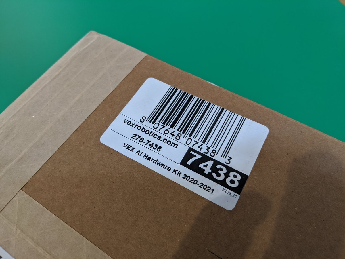 ommot_adl's tweet photo. Ooh what do we have here ! @VEXRobotics @REC_Foundation #AussieEdTech #Robotics #AI #vex #aussierobotics https://t.co/c6rHxP6Bv6