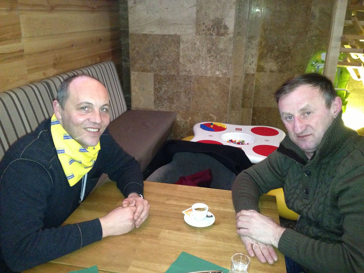 January-February 2014, Mykhailo Ratushnyy pictured with OUN-B leader Stefan Romaniw, neo-fascist Svoboda leader Oleh Tyahnybok, and white nationalist Maidan Self Defense commandant Andriy Parubiy, who co-founded 1990s neo-Nazi "Social National Party" (Svoboda predecessor)