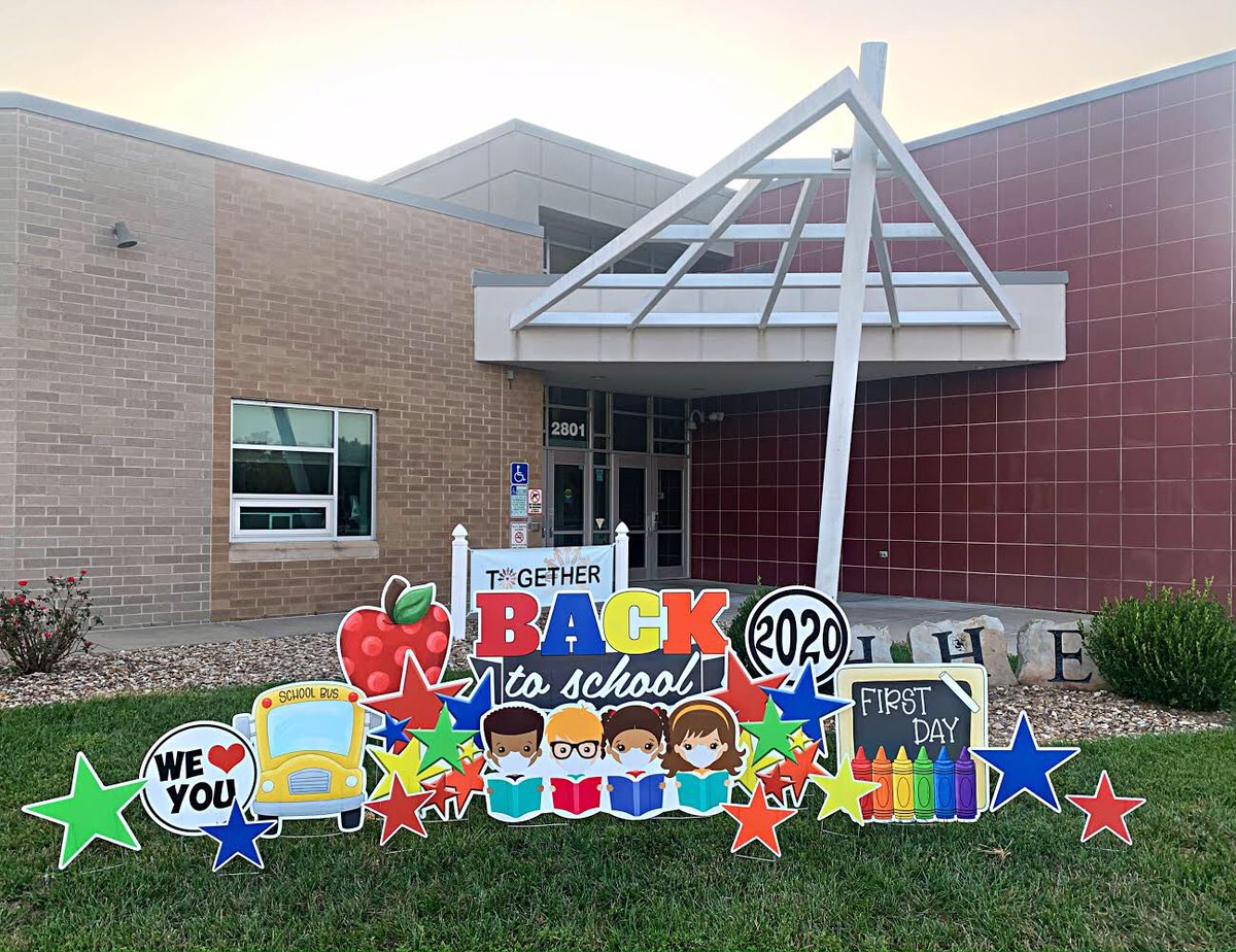 So excited to welcome a new group of Bingham’s Buckaroos and HHE Hornets! We are thinking of our 4-6 friends rockin their learning from home. <a href="/hhehornets/">Hawthorn Hill Elementary</a> #R7proud <a href="/KMteach5/">Kim Mooney</a> <a href="/HHE4thGrade/">HHE4thGrade</a> <a href="/KHTeach5/">Kelly Honn</a> <a href="/HHEMrsHarrel/">Jamie Harrel</a> <a href="/MissJohnsonHHE/">Taylor Johnson</a> <a href="/MrsDonelson/">Erin Donelson</a> <a href="/MrsBriggsHHE/">Marcella Briggs</a> <a href="/MrsJessieBruto/">Jessie Bruto</a>