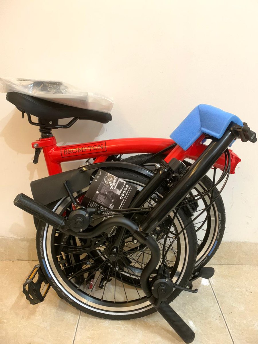 neviin's tweet photo. For Sale: M6L Black Edition Red Rocket https://t.co/1TqCIrDqJy